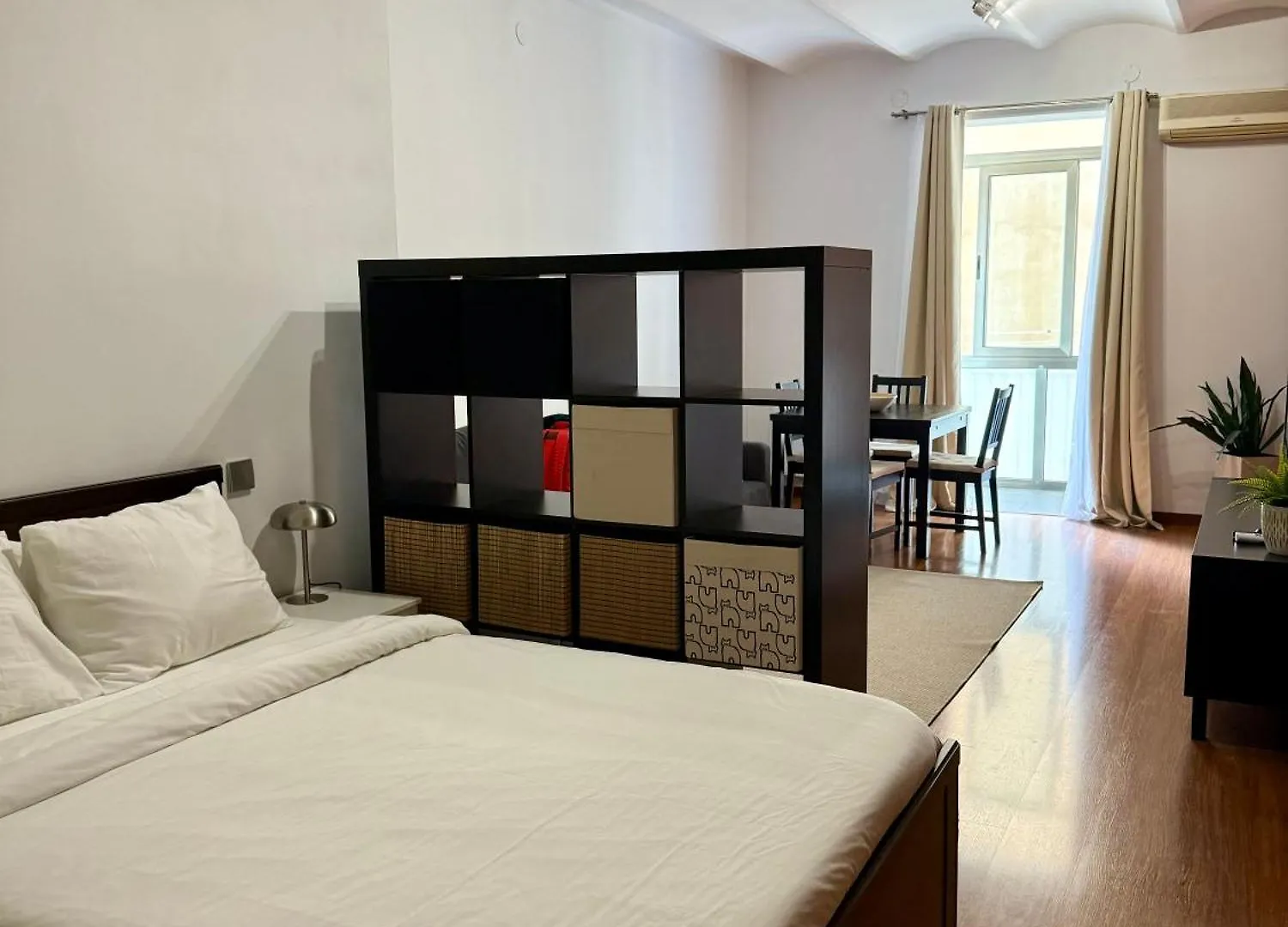 Comfort Eixample Apartment Barcelona